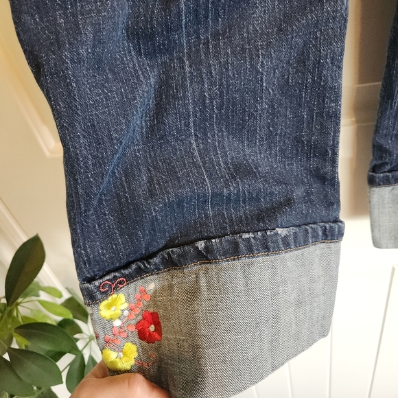 Vintage Embroidered Blue Jean Capris - Picture 7 of 7